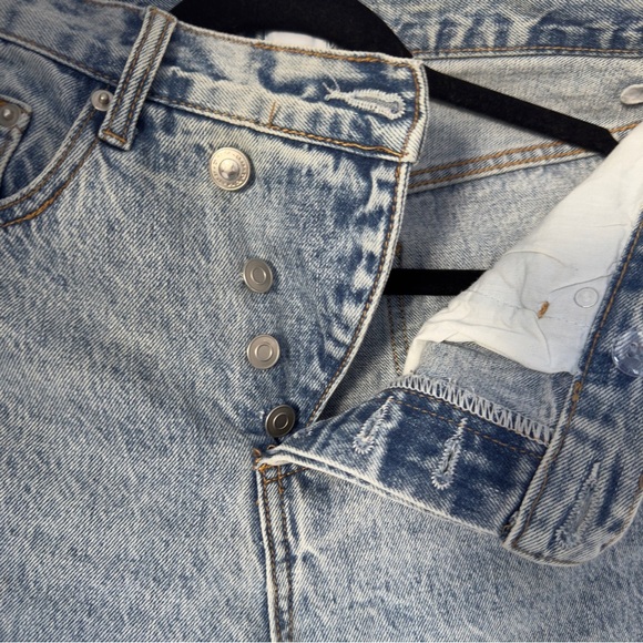 Princess Polly Light Wash Asymmetric Straight Leg Jeans - Picture 6 of 11